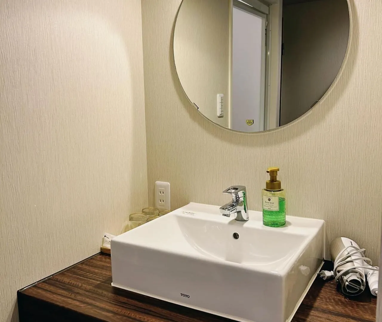 Aya Hotel Tokyo Japan