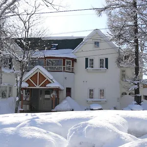 Bed & Breakfast Locomotion Kutchan